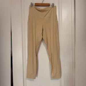 🍋🤍🥂 Lululemon Align High Rise 25” Leggings in Prosecco 🥂🤍🍋